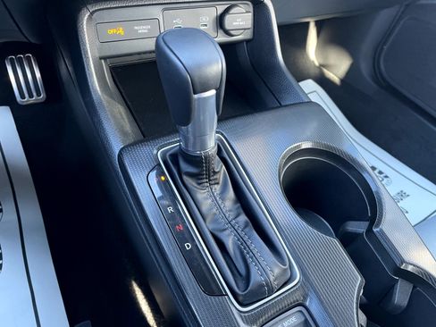 Used 2025 Honda Civic Sport image 18