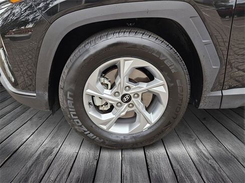 Used 2024 Hyundai Tucson SE image 9