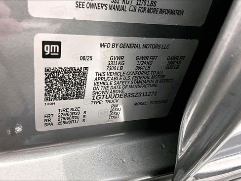 Used 2025 GMC Sierra 1500 SLT w/ SLT Premium Plus Package AWD/4WD image 19