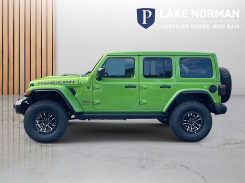 New 2025 Jeep Wrangler Unlimited Rubicon image 6