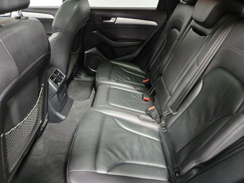 Used 2017 Audi Q5 2.0T Premium Plus w/ Technology Package image 30