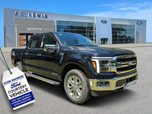 New 2025 Ford F150 Lariat w/ Equipment Group 502A High image 1