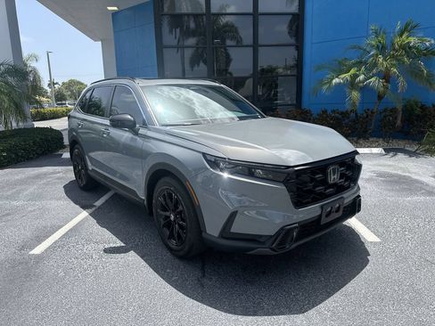 Used 2024 Honda CR-V Sport image 2