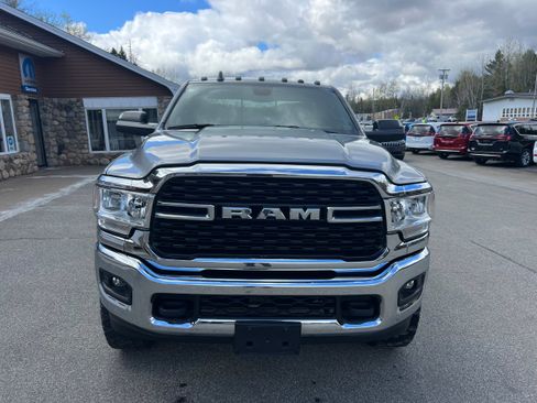 Used 2022 RAM 2500 Big Horn w/ Level A Equipment Group AWD/4WD image 2