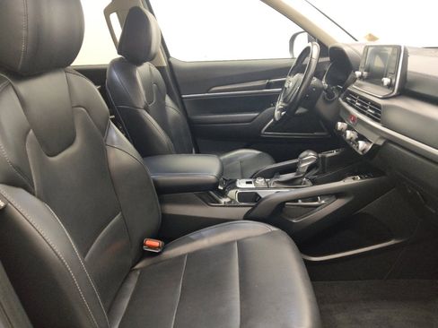 Used 2021 Kia Telluride S AWD/4WD image 21