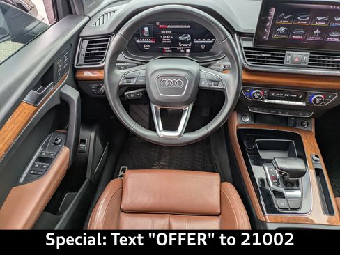 Used 2022 Audi Q5 2.0T Prestige w/ Prestige Package image 19
