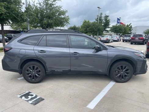 Used 2025 Subaru Outback Onyx Edition XT w/ Popular Package #2 image 2