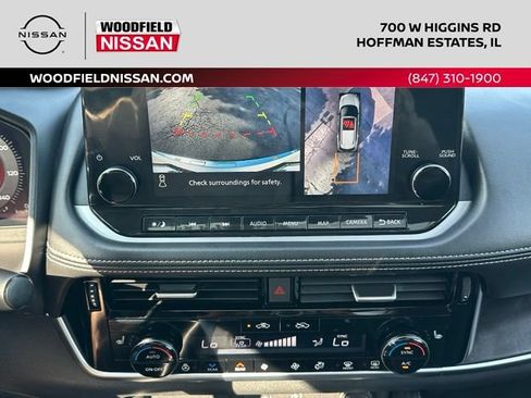 Certified 2023 Nissan Rogue Platinum w/ Platinum Premium Package AWD/4WD image 32
