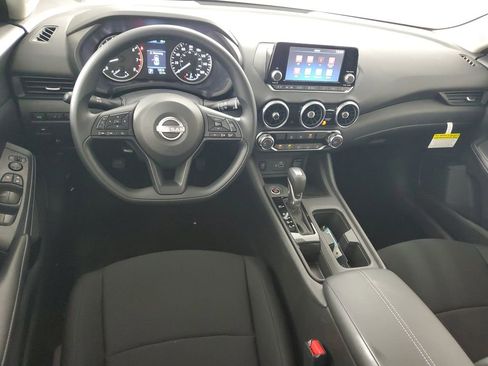 New 2025 Nissan Sentra S image 18