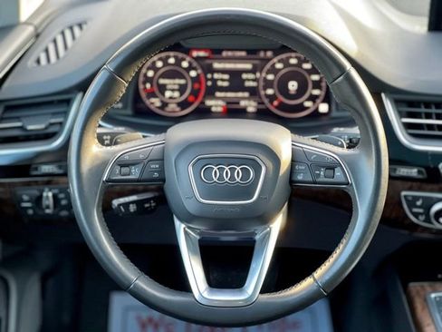 Used 2018 Audi Q7 3.0T Prestige w/ Prestige Package image 36