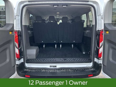 Used 2023 Ford Transit 350 XLT image 12