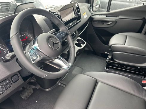 New 2026 Mercedes-Benz Sprinter 2500 image 10