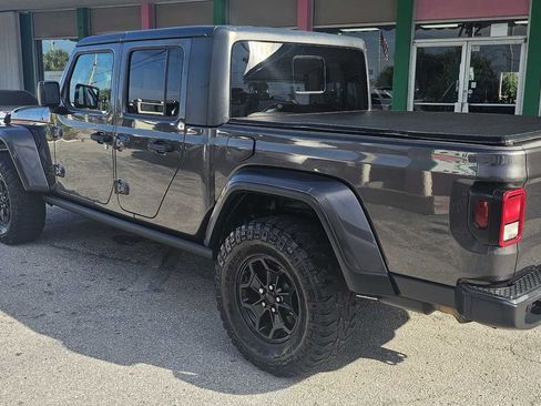 Used 2021 Jeep Gladiator Sport AWD/4WD image 2