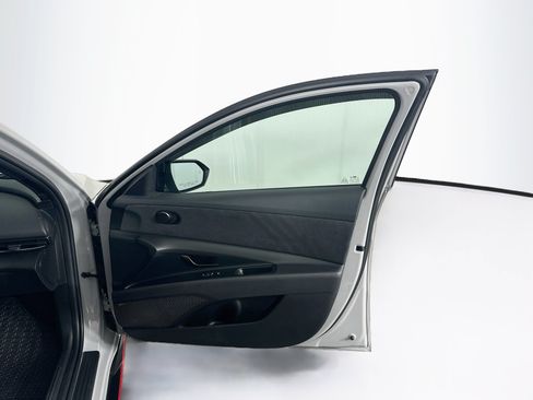 Used 2025 Hyundai Elantra N FWD image 33