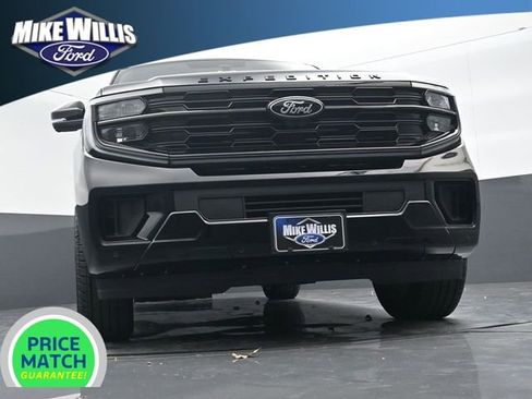 New 2026 Ford Expedition Max Platinum w/ Stealth Appearance Package image 18