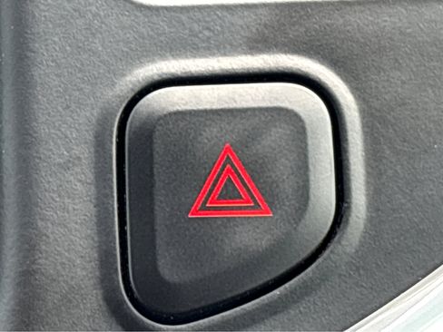 Used 2021 Chevrolet Tahoe High Country image 29