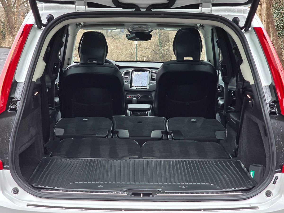 Used 2024 Volvo XC90 B5 Core w/ Climate Package AWD/4WD image 63
