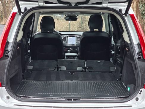 Used 2024 Volvo XC90 B5 Core w/ Climate Package image 63