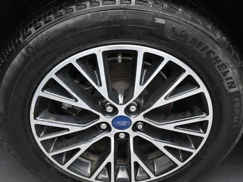 Used 2022 Ford Escape SEL w/ Technology Package image 35