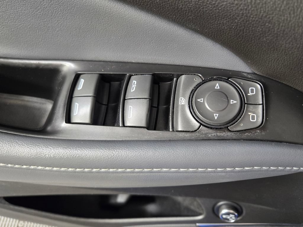 Certified 2023 Buick Enclave Essence w/ LPO, Floor Liner Package AWD/4WD image 29