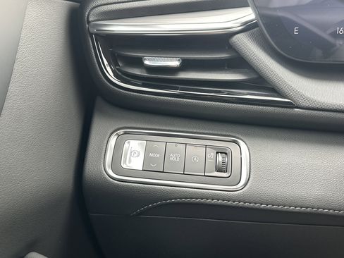 New 2026 Buick Enclave Preferred w/ Power Package image 24