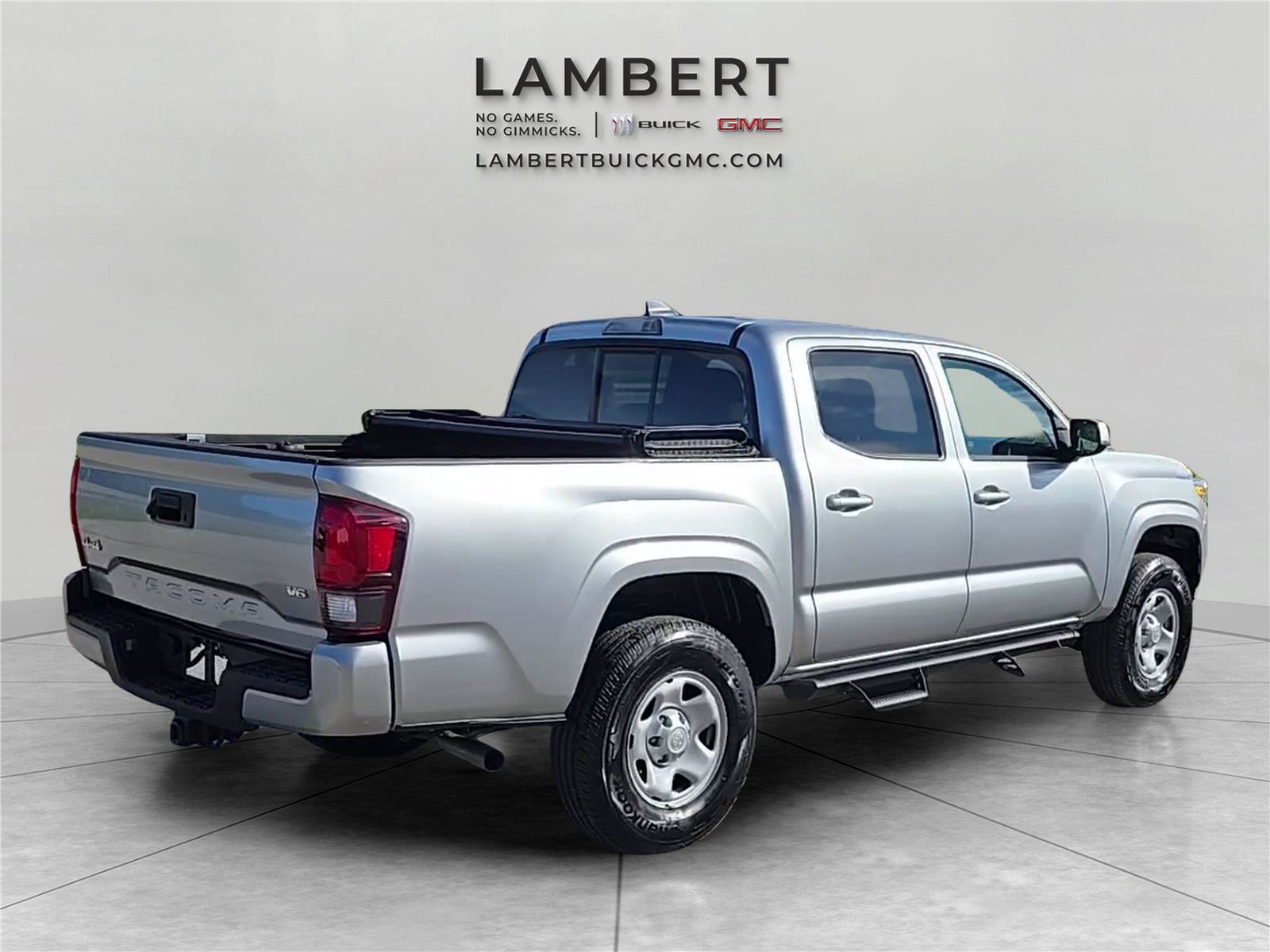 Used 2023 Toyota Tacoma SR AWD/4WD image 5