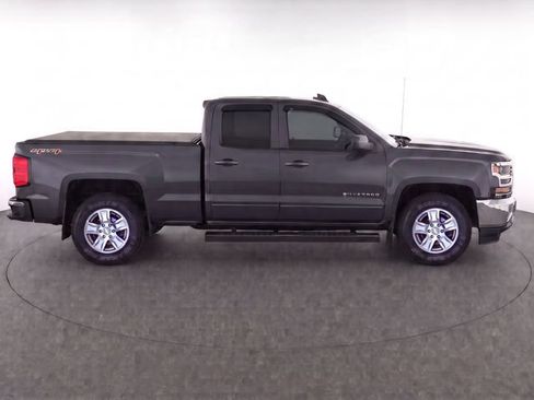 Used 2017 Chevrolet Silverado 1500 LT w/ All Star Edition AWD/4WD image 8