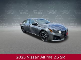 New 2025 Nissan Altima 2.5 SR w/ SR Premium Package video 3