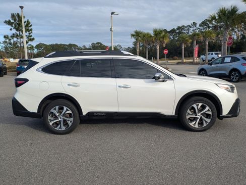 Certified 2022 Subaru Outback Touring w/ Tech Package 3 image 3