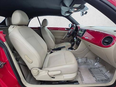Used 2013 Volkswagen Beetle 2.5 FWD image 20