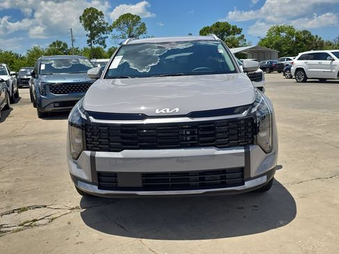 New 2026 Kia Sportage EX AWD/4WD image 3