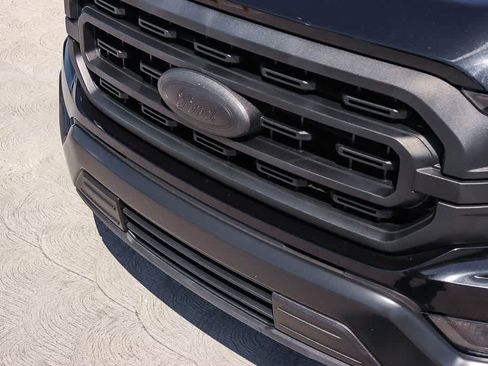 Used 2023 Ford F150 XL w/ Trailer Tow Package RWD image 8