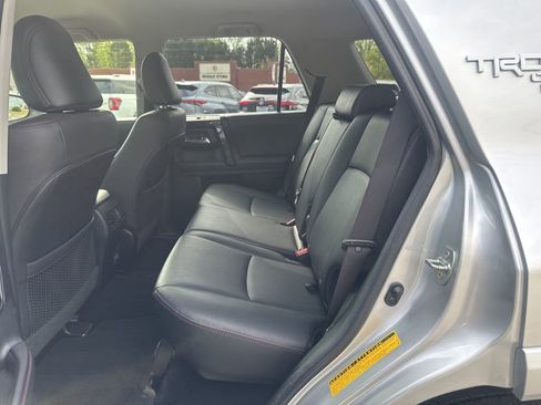 Used 2024 Toyota 4Runner TRD Off-Road Premium image 10