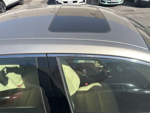 Used 2015 Toyota Avalon XLE Touring w/ Preferred Accessory Package image 8