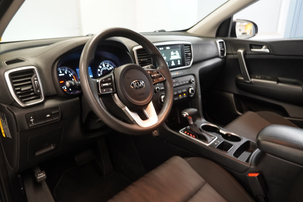 Used 2021 Kia Sportage LX FWD image 6