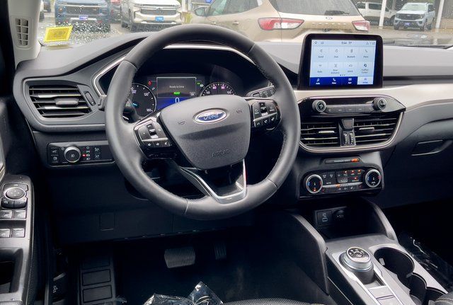 Used 2022 Ford Escape SEL AWD/4WD image 13