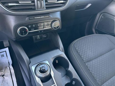 Used 2025 Ford Escape Active image 15