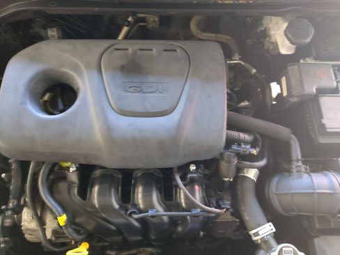 Used 2018 Hyundai Accent SE image 30