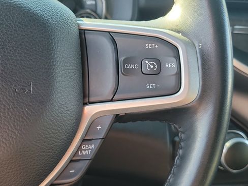 Used 2023 RAM 1500 Big Horn image 29