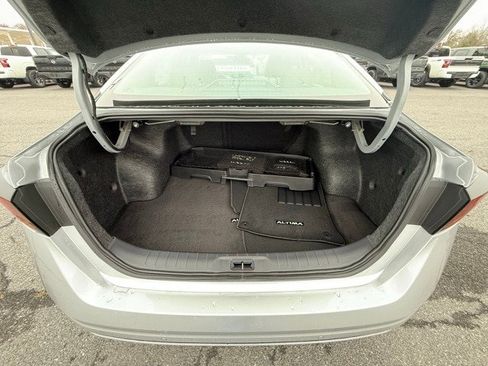 New 2025 Nissan Altima 2.5 SL image 16