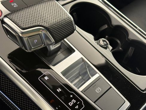 Used 2022 Audi SQ7 Premium Plus w/ SQ7 Executive Package image 21