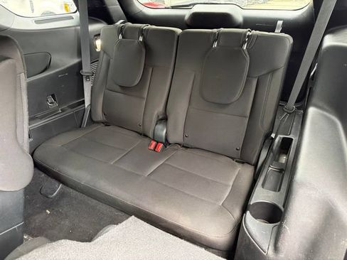 Used 2020 Ford Explorer XLT AWD/4WD image 16