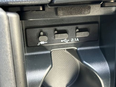 Used 2023 Toyota GR86 RWD image 35