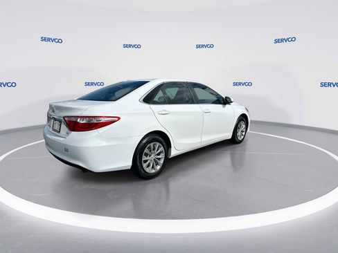 Used 2016 Toyota Camry LE FWD image 8
