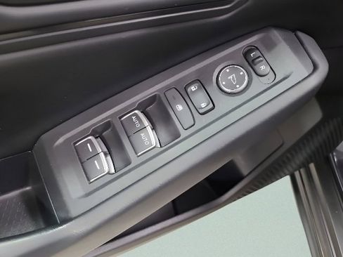 Certified 2023 Honda Accord EX image 21