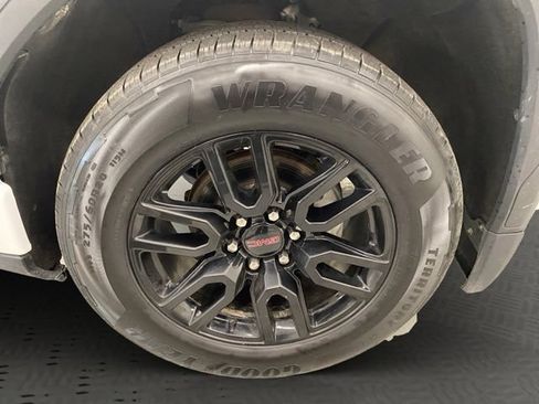 Used 2022 GMC Sierra 1500 Elevation w/ Max Trailering Package AWD/4WD image 16