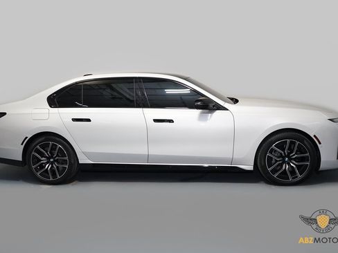 Used 2023 BMW 760i xDrive 760i xDrive w/ Executive Package image 4