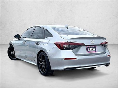 Used 2025 Honda Civic Sport image 13