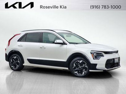 Certified 2023 Kia Niro Wind