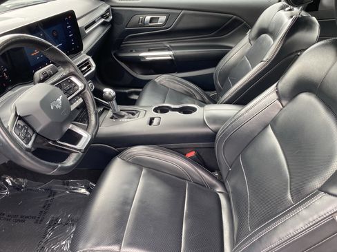Used 2024 Ford Mustang Premium image 15